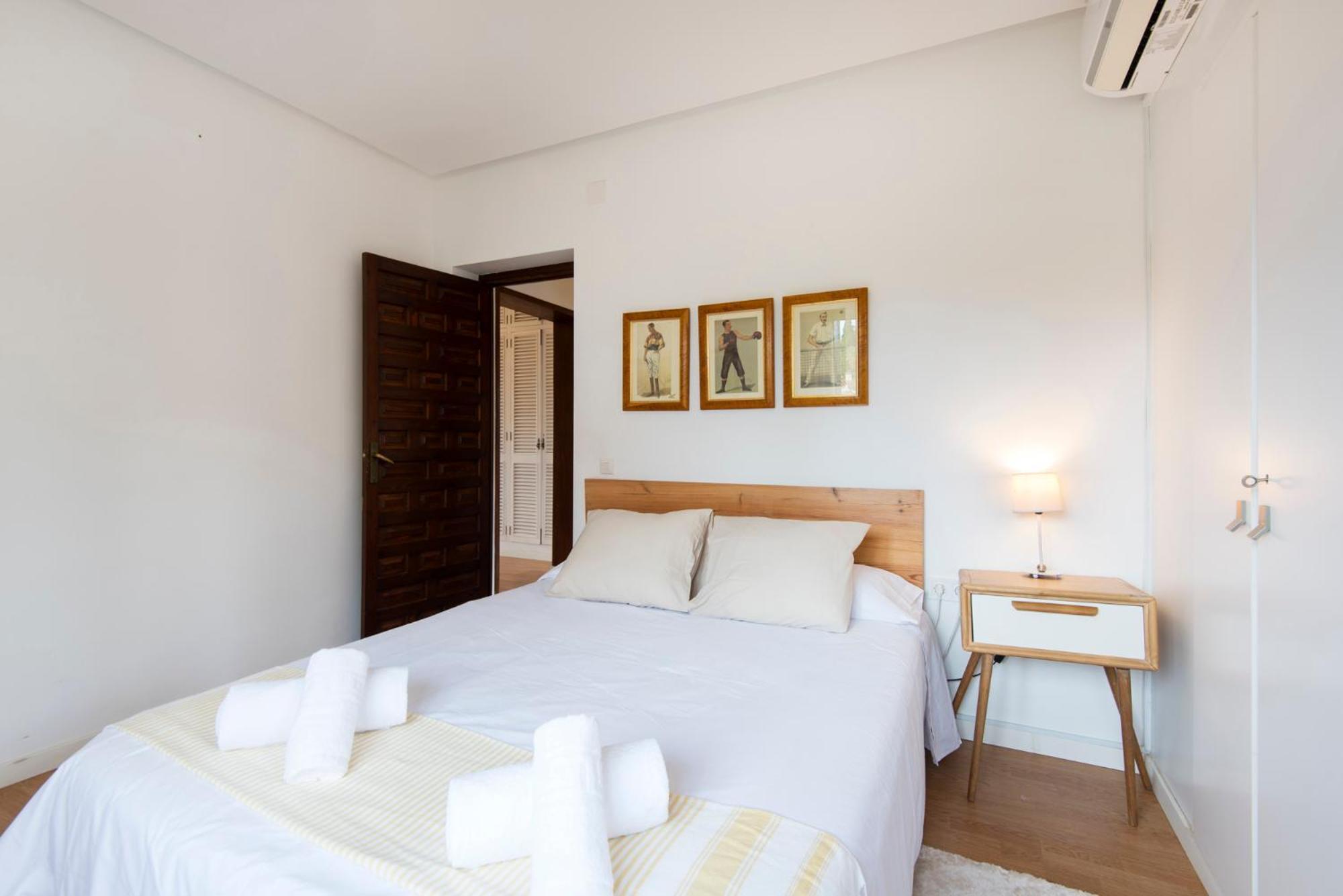 Queen Of The Ocean Villa: Stately Style House With Pool Malaga Bagian luar foto