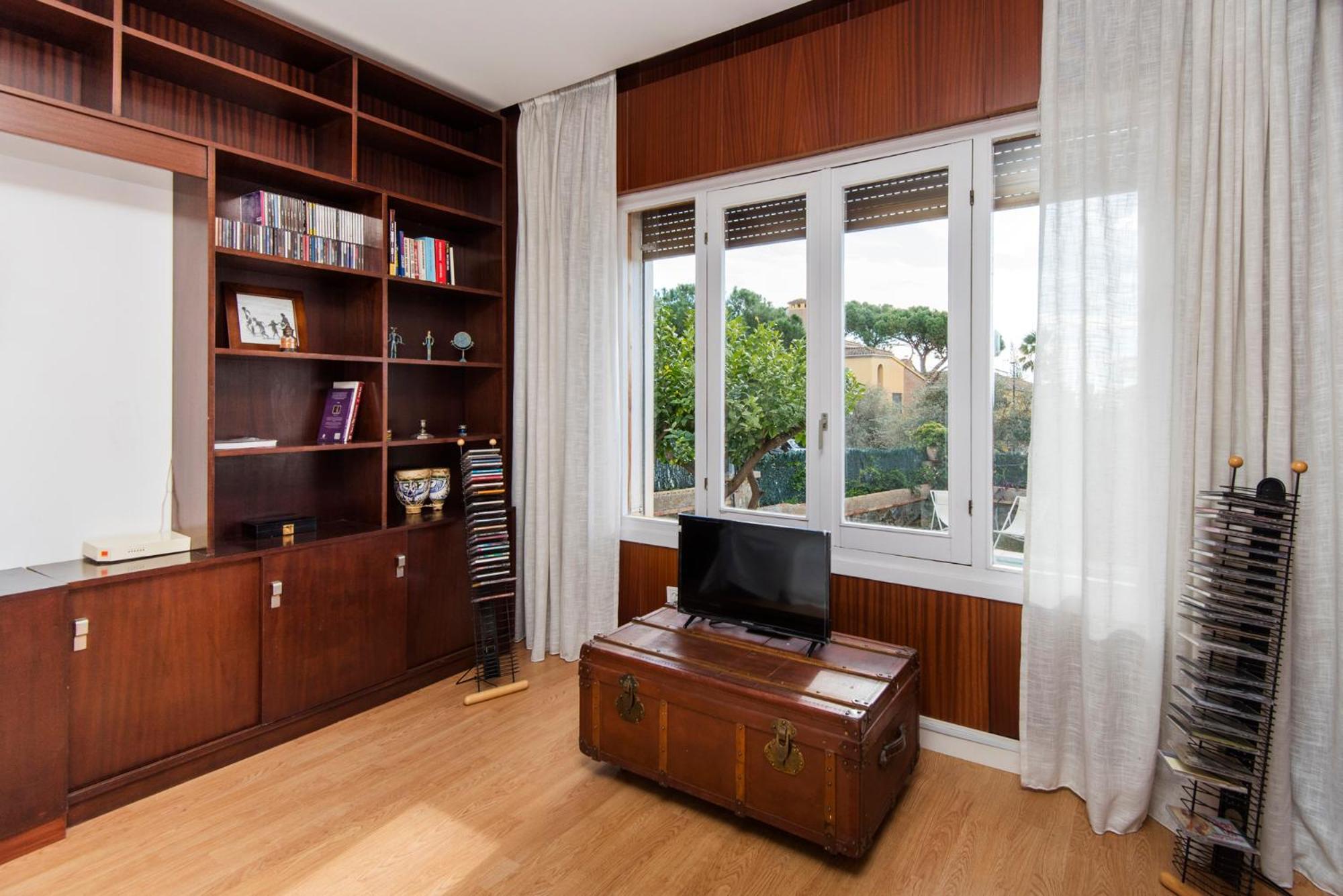 Queen Of The Ocean Villa: Stately Style House With Pool Malaga Bagian luar foto