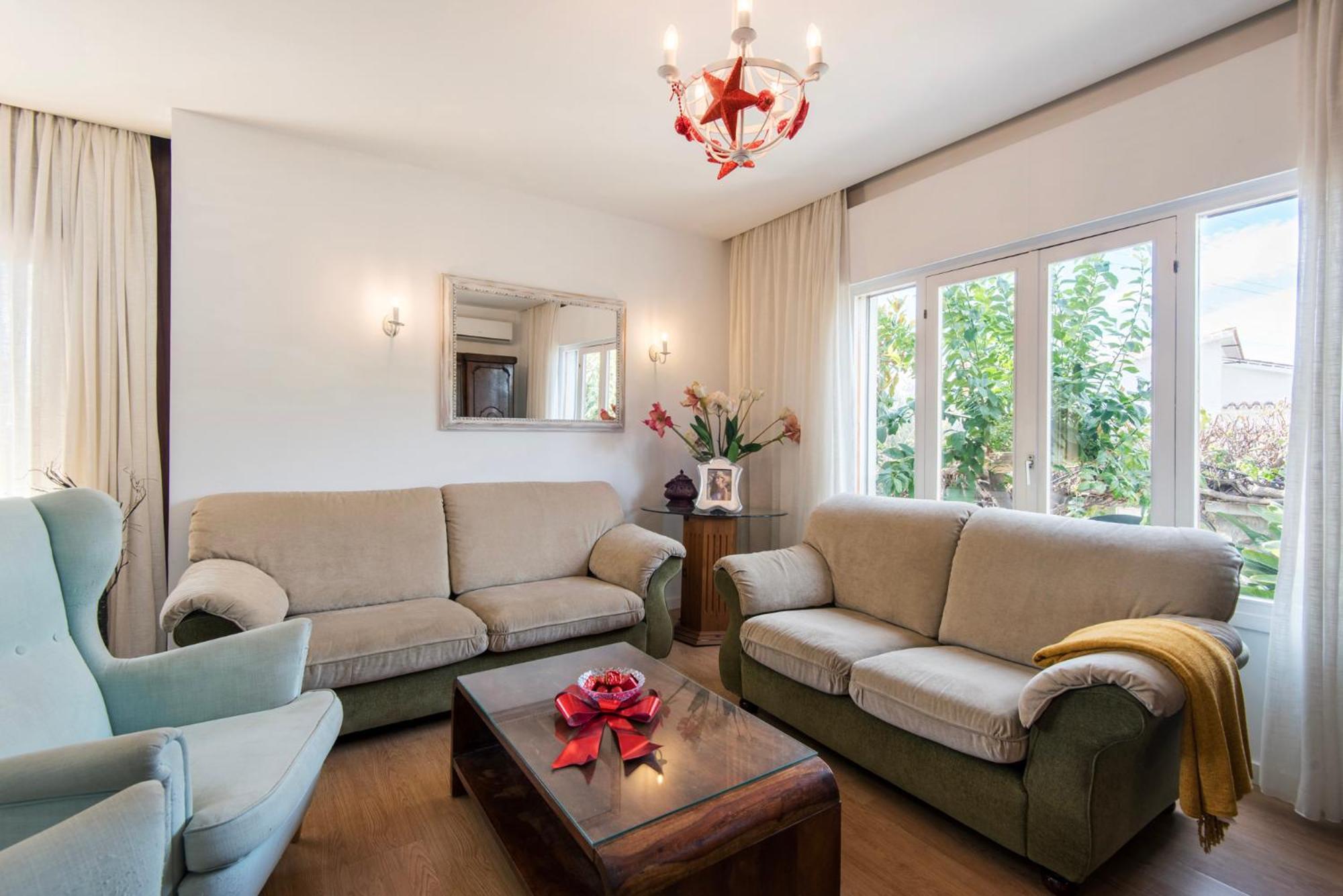 Queen Of The Ocean Villa: Stately Style House With Pool Malaga Bagian luar foto