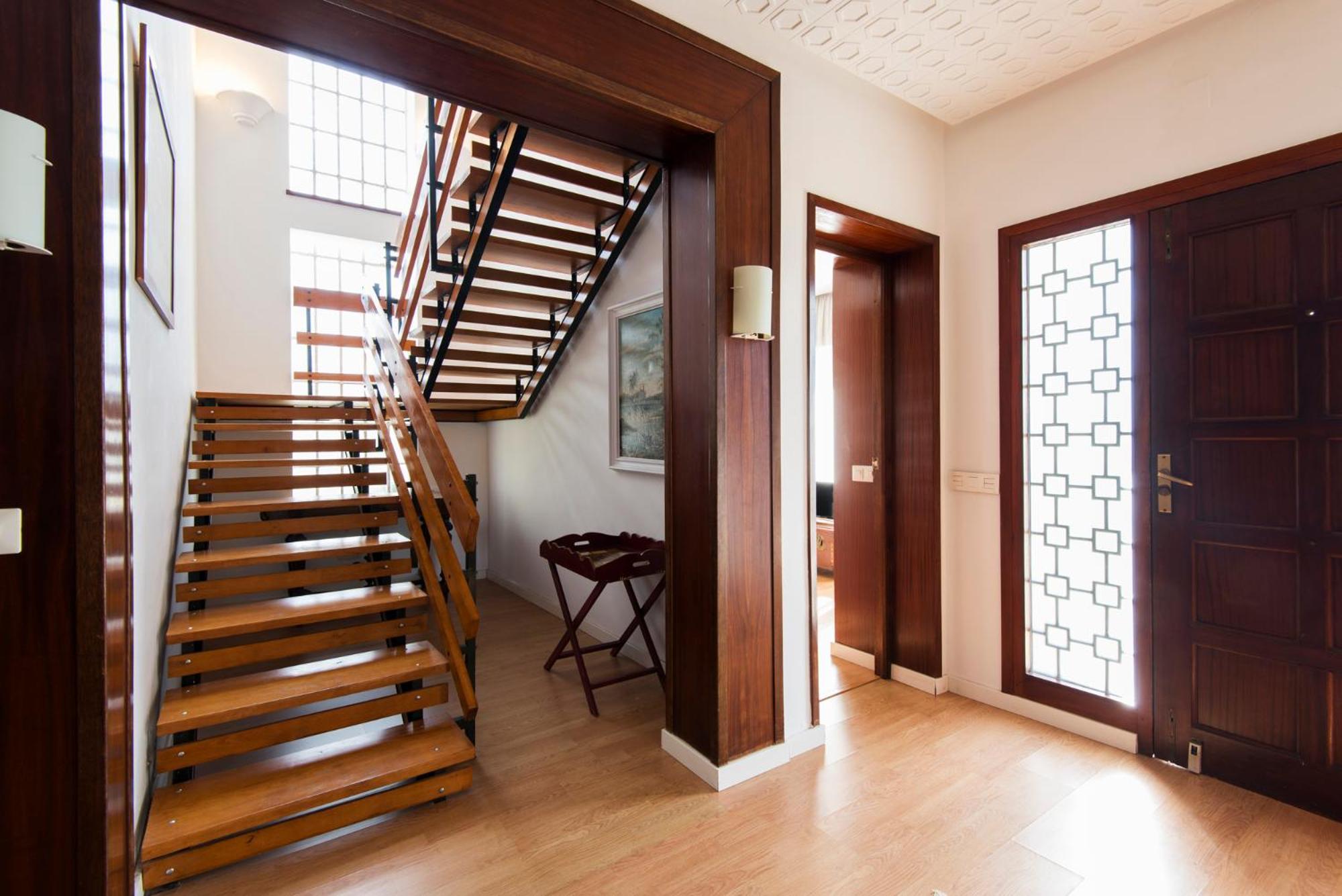 Queen Of The Ocean Villa: Stately Style House With Pool Malaga Bagian luar foto
