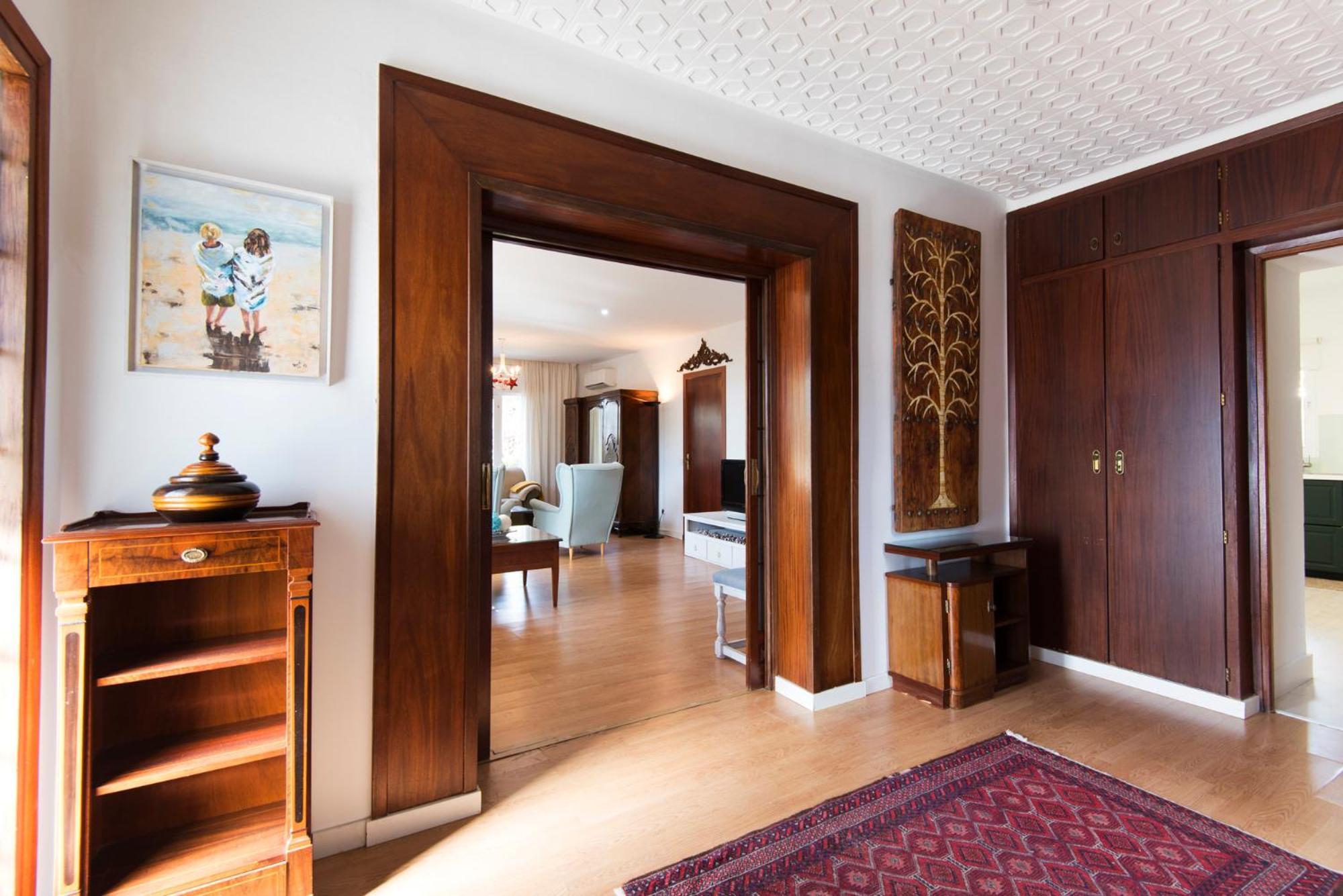 Queen Of The Ocean Villa: Stately Style House With Pool Malaga Bagian luar foto